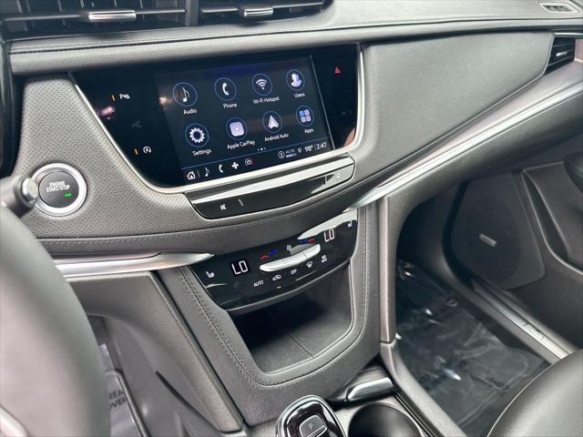new 2025 Cadillac XT5 car, priced at $40,315