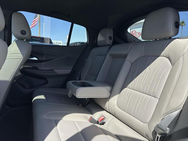 new 2025 Buick Envista car, priced at $30,576