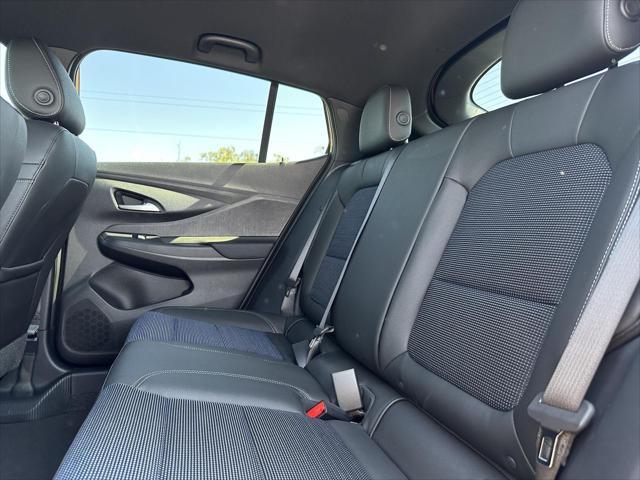 new 2025 Buick Envista car, priced at $23,536