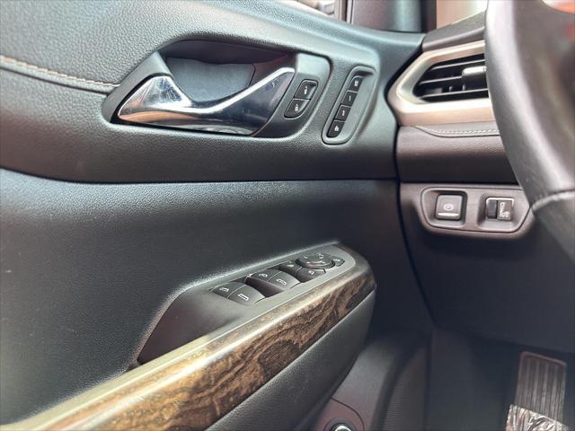 used 2020 GMC Acadia car, priced at $29,990