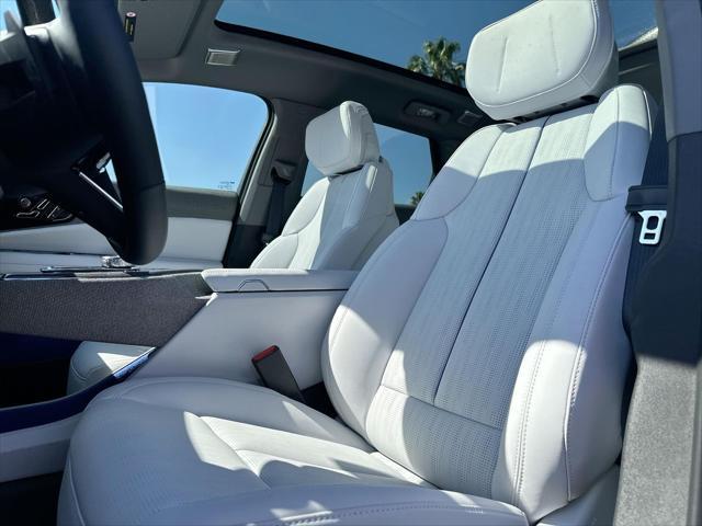 new 2025 Cadillac OPTIQ car, priced at $60,595