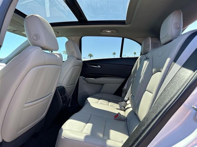 used 2022 Cadillac XT4 car, priced at $25,990