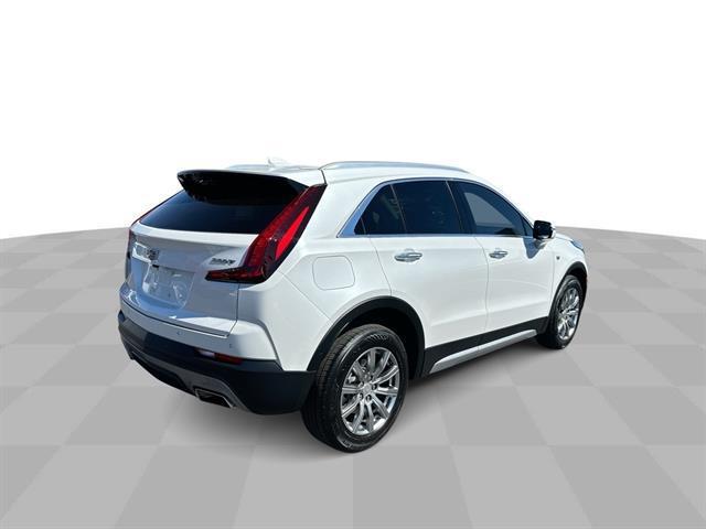 used 2022 Cadillac XT4 car, priced at $25,990