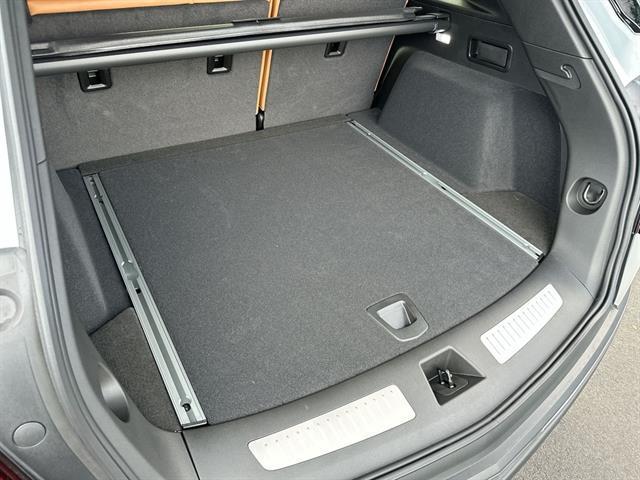 new 2025 Cadillac XT5 car, priced at $52,590