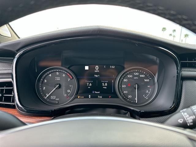 new 2025 Cadillac XT5 car, priced at $52,590