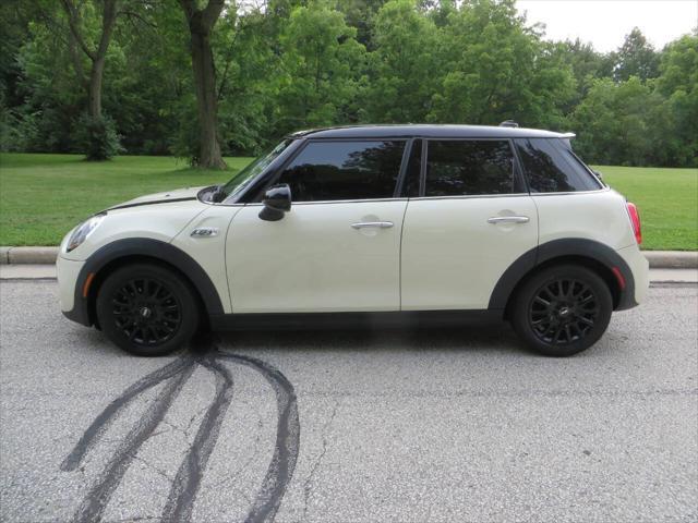 used 2018 MINI Hardtop car, priced at $17,477