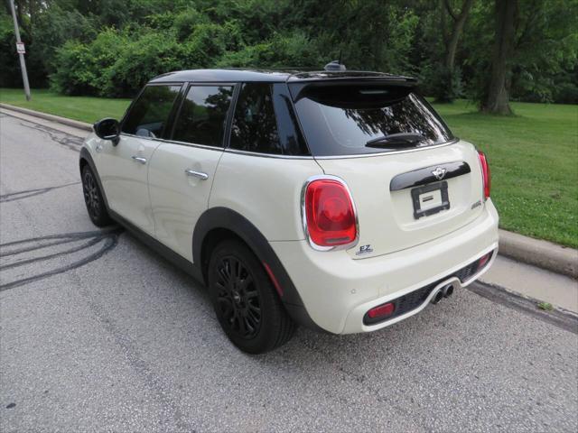 used 2018 MINI Hardtop car, priced at $17,477