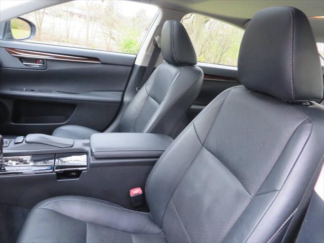 used 2013 Lexus ES 350 car, priced at $19,477