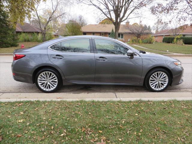 used 2013 Lexus ES 350 car, priced at $19,477