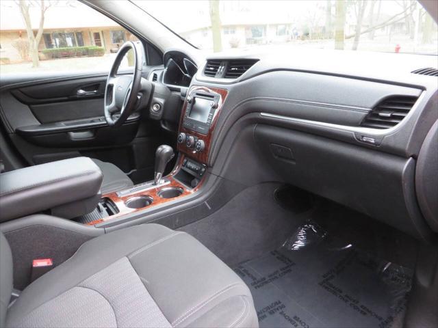 used 2014 Chevrolet Traverse car, priced at $10,977