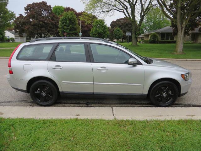 used 2007 Volvo V50 car, priced at $9,977
