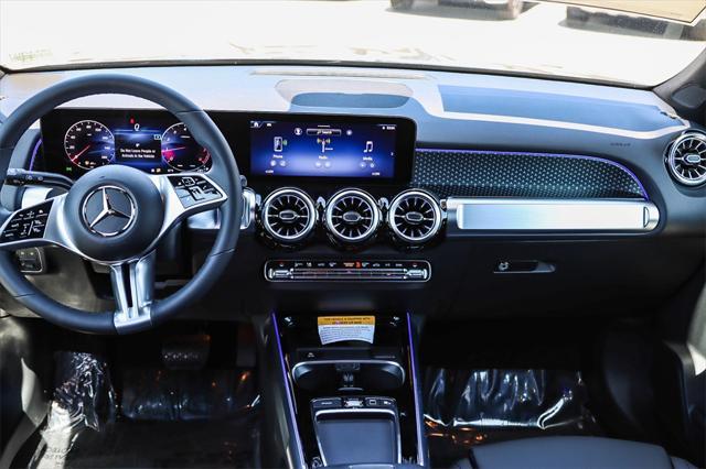 new 2025 Mercedes-Benz GLB 250 car, priced at $47,720