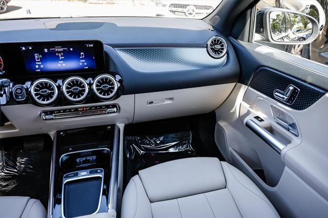 used 2025 Mercedes-Benz GLA 250 car, priced at $43,495