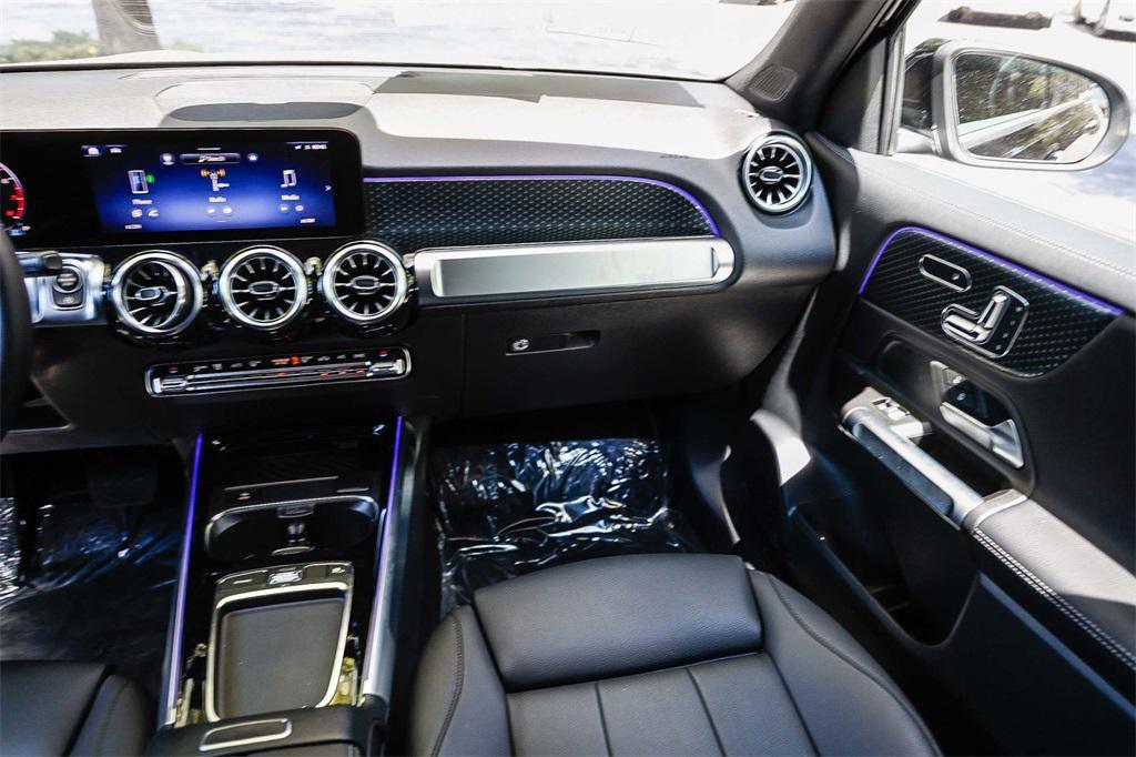 used 2025 Mercedes-Benz GLB 250 car, priced at $38,995