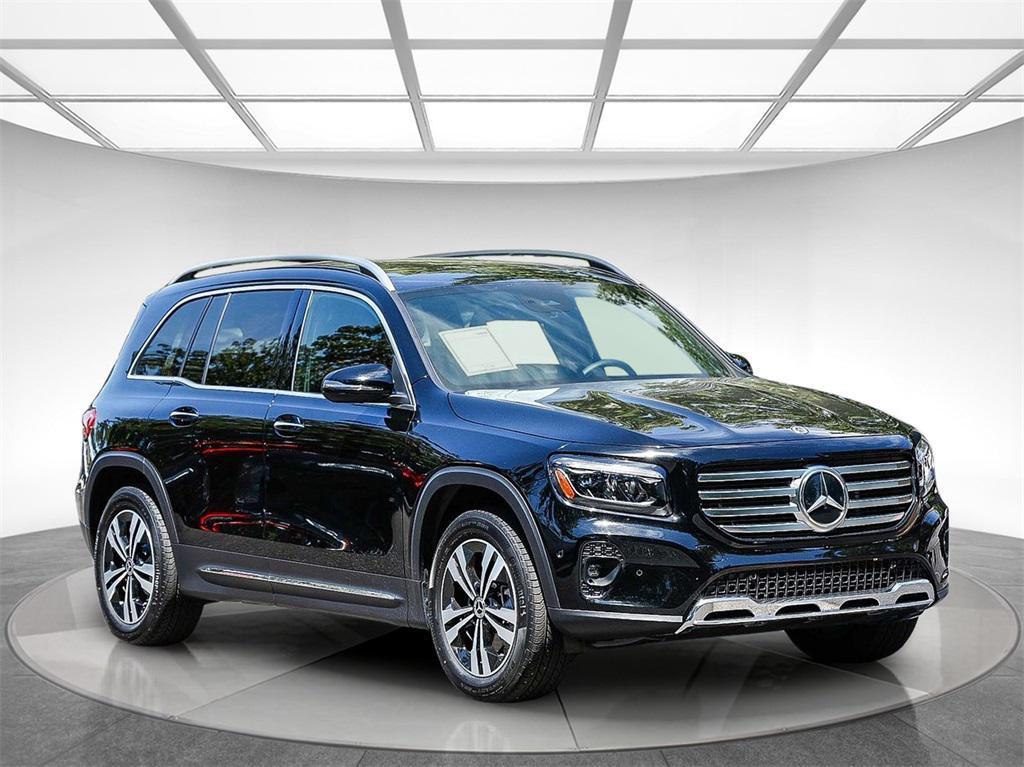 used 2025 Mercedes-Benz GLB 250 car, priced at $38,995