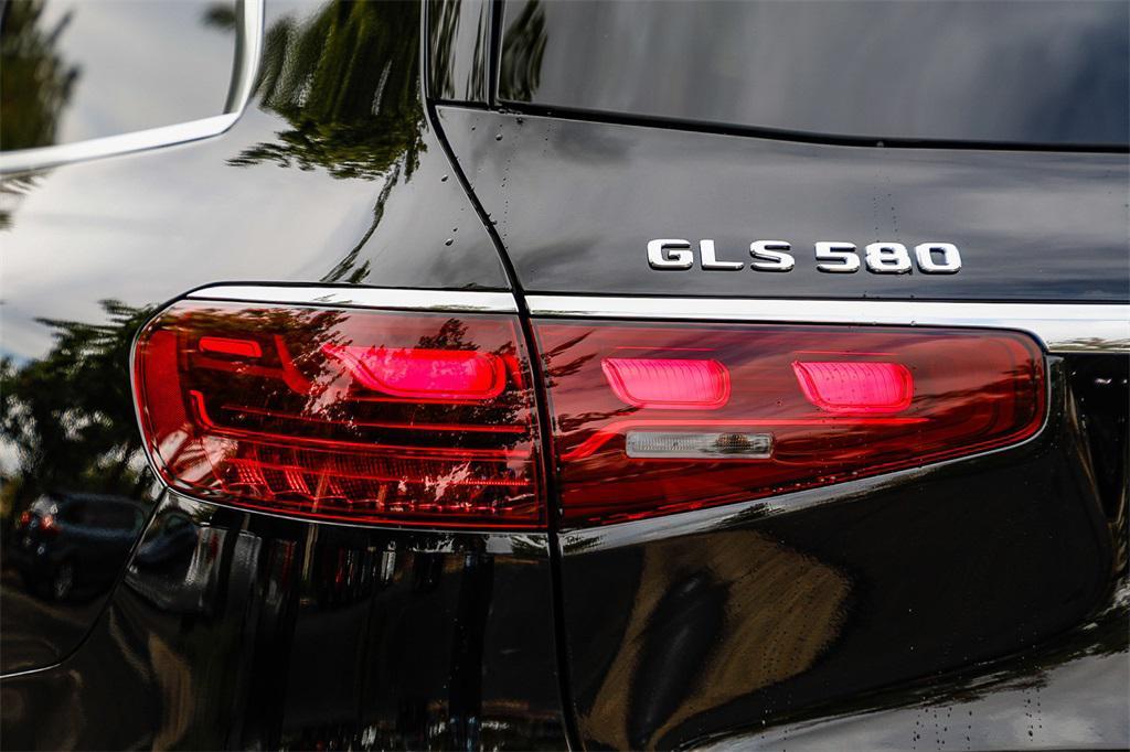 new 2026 Mercedes-Benz GLS 580 car, priced at $120,570
