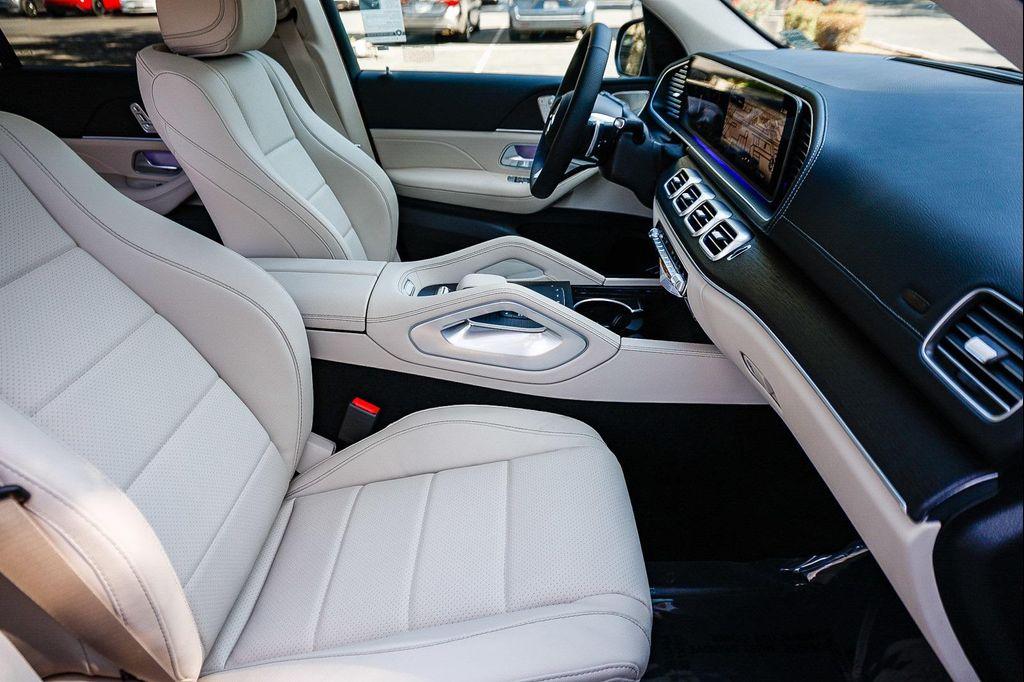 new 2026 Mercedes-Benz GLS 450 car, priced at $103,700