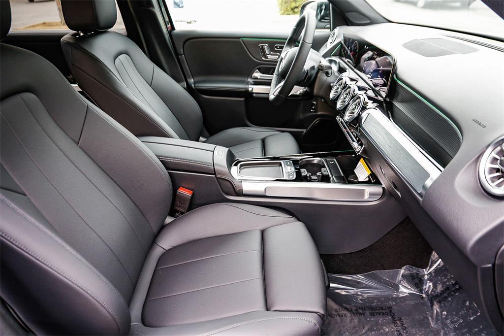 new 2026 Mercedes-Benz GLB 250 car, priced at $50,290