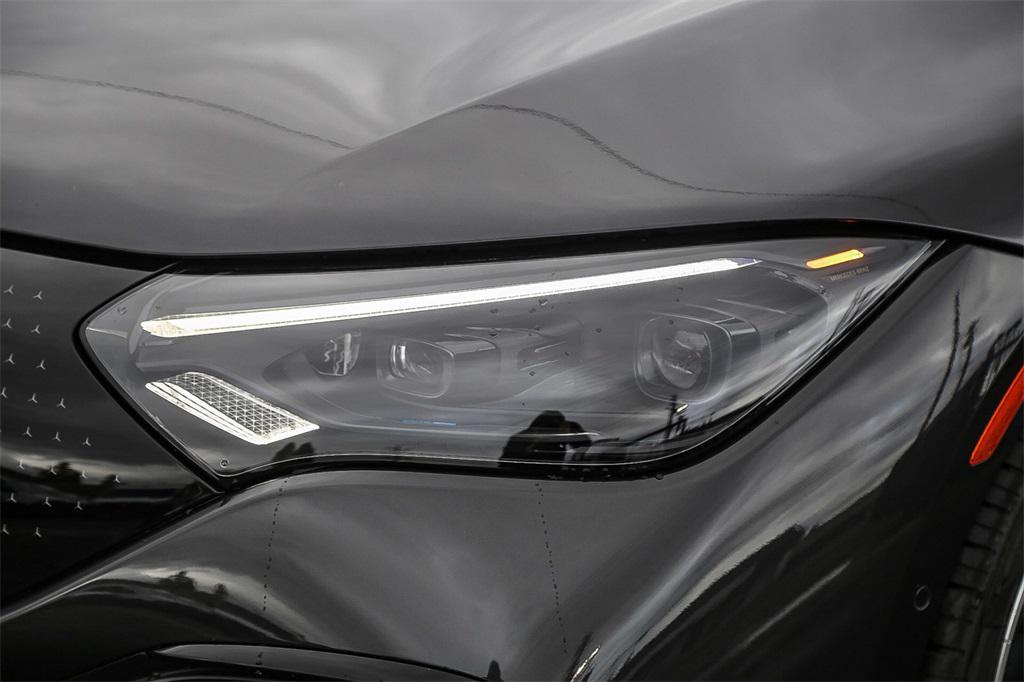 new 2024 Mercedes-Benz EQE 350 car, priced at $92,115