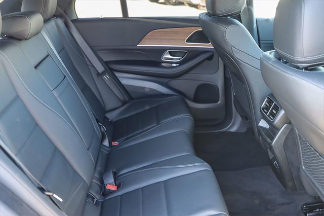 new 2025 Mercedes-Benz GLE 350 car, priced at $69,715