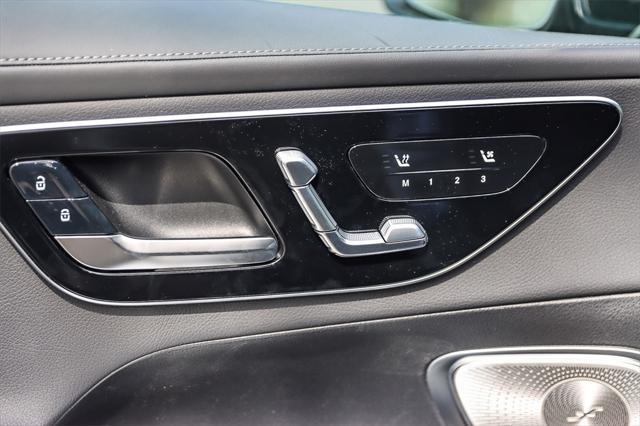 new 2025 Mercedes-Benz GLC 300 car, priced at $65,555