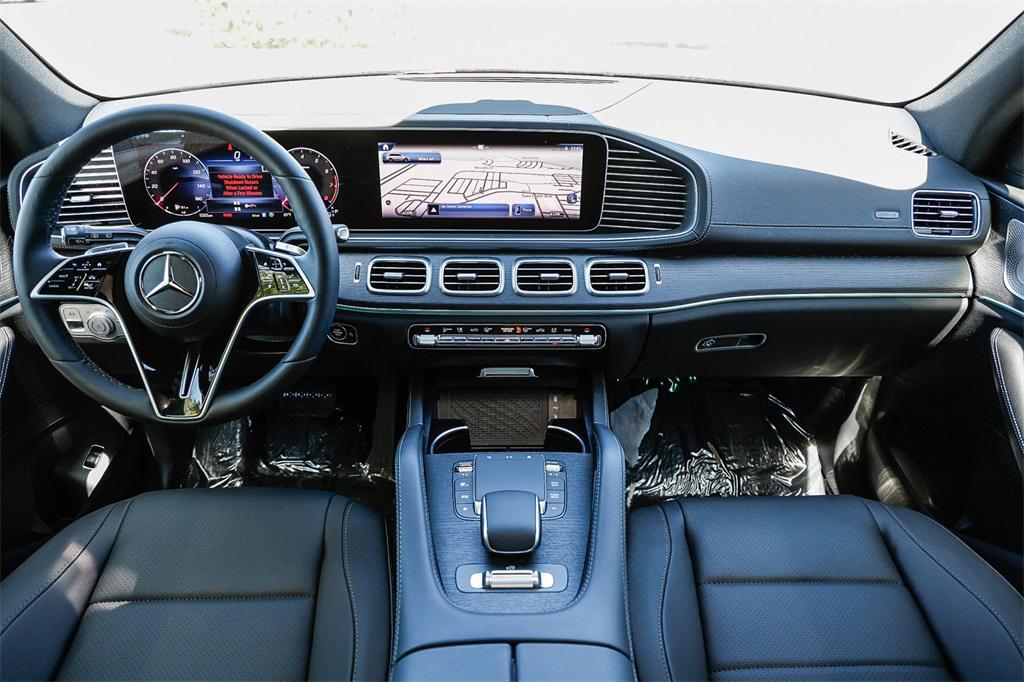 new 2024 Mercedes-Benz GLS 450 car