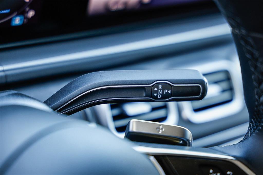 new 2024 Mercedes-Benz GLS 450 car
