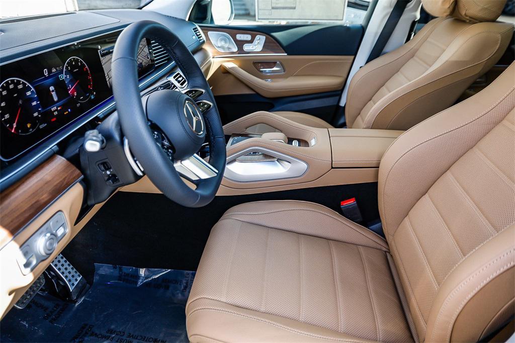 new 2026 Mercedes-Benz GLS 450 car, priced at $112,690