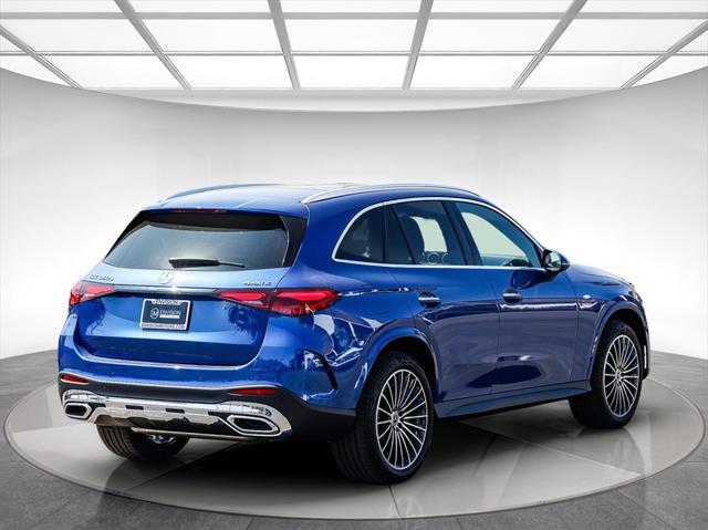 new 2025 Mercedes-Benz GLC 350e car, priced at $68,305