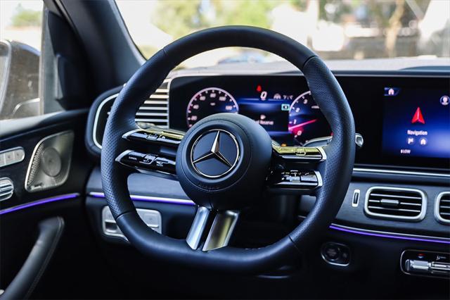 new 2025 Mercedes-Benz GLS 580 car, priced at $118,210