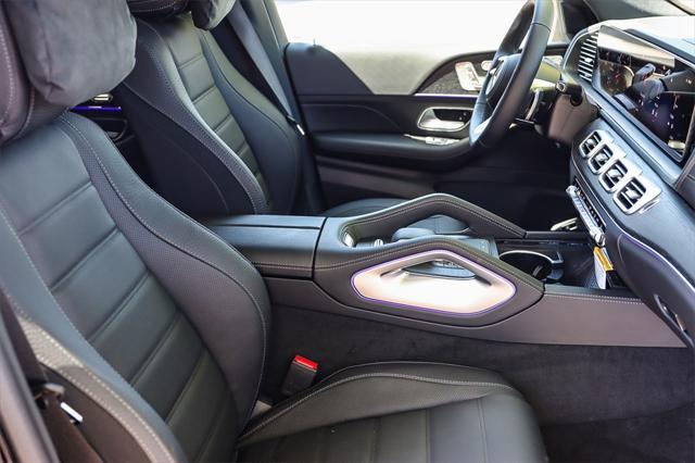 new 2025 Mercedes-Benz GLS 580 car, priced at $118,210