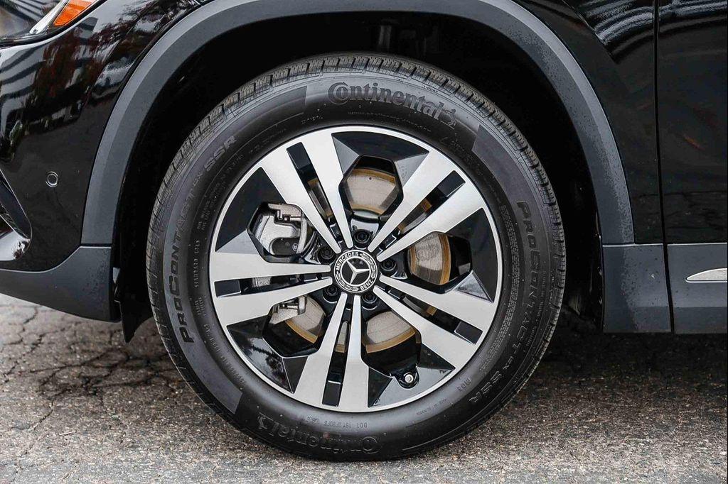 used 2026 Mercedes-Benz GLA 250 car, priced at $44,595