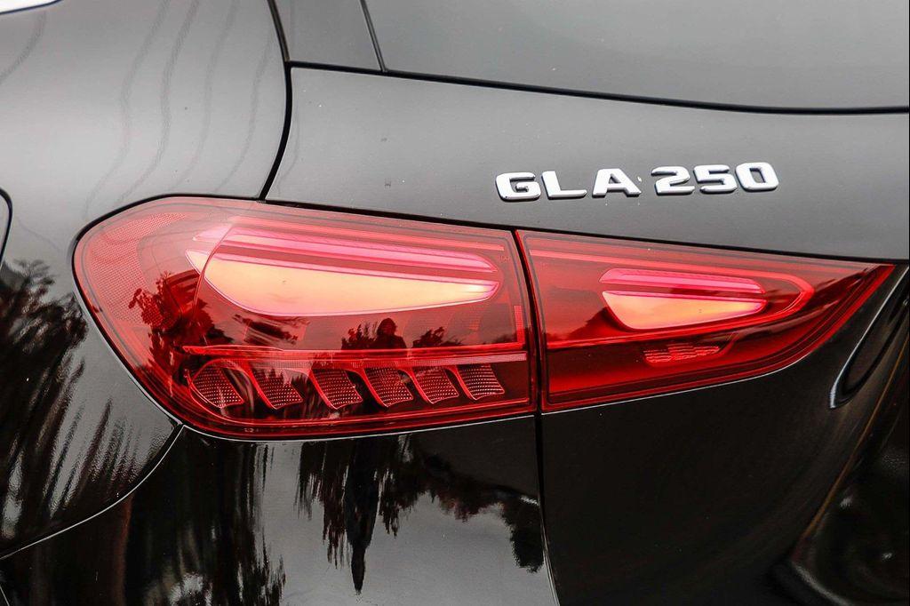 used 2026 Mercedes-Benz GLA 250 car, priced at $44,595