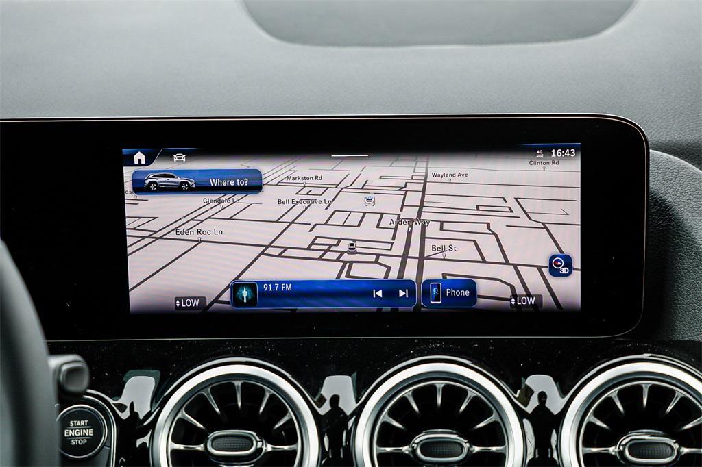 new 2025 Mercedes-Benz GLA 250 car, priced at $45,845