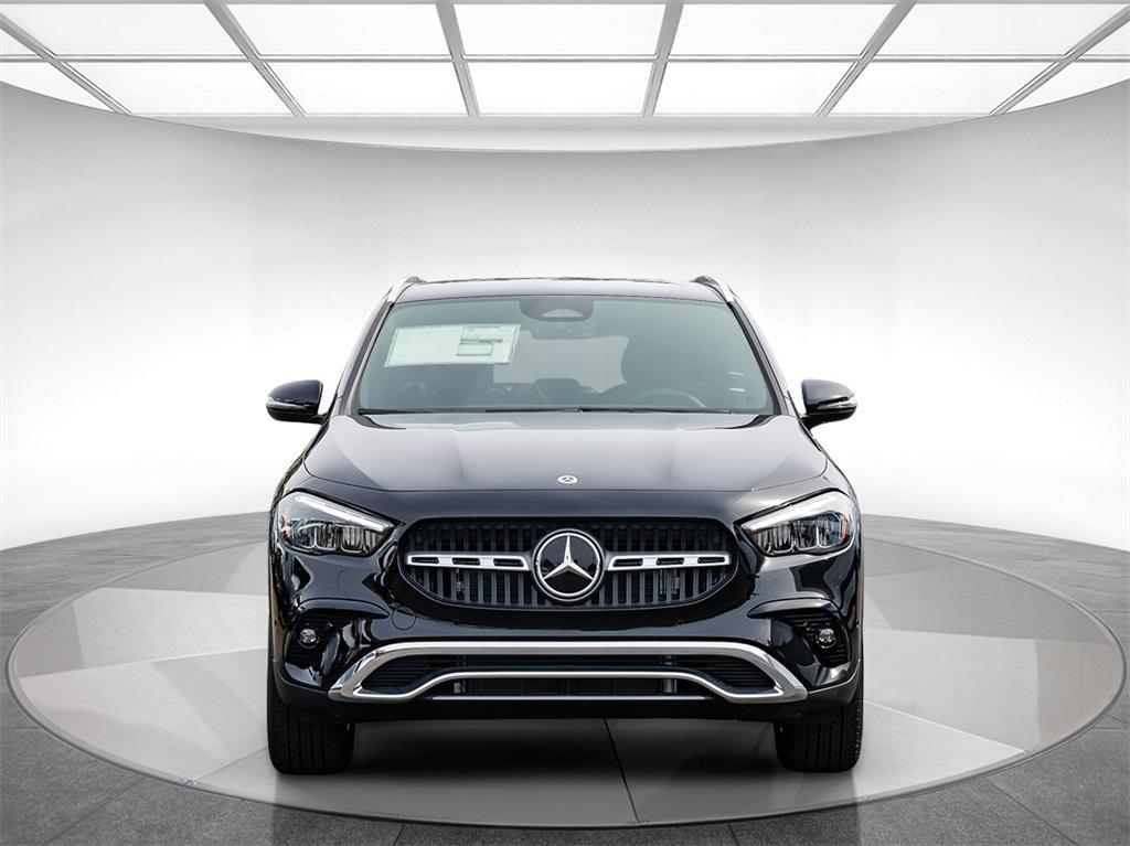 new 2025 Mercedes-Benz GLA 250 car, priced at $45,845