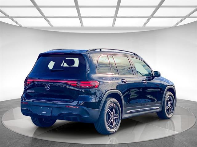 new 2024 Mercedes-Benz EQB 250 car, priced at $61,625