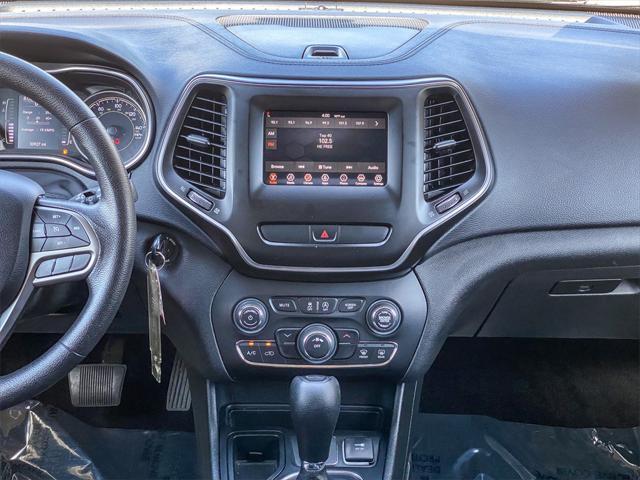 used 2019 Jeep Cherokee car, priced at $15,995