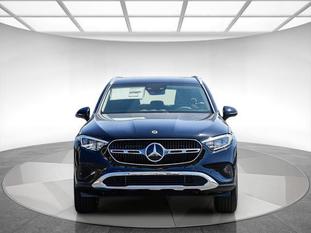 new 2025 Mercedes-Benz GLC 350e car, priced at $64,155