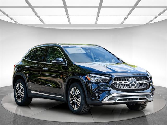 new 2025 Mercedes-Benz GLA 250 car, priced at $47,295