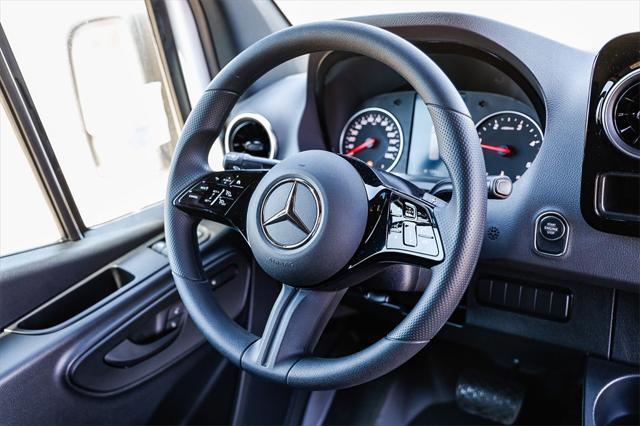 new 2025 Mercedes-Benz Sprinter 2500 car, priced at $64,626