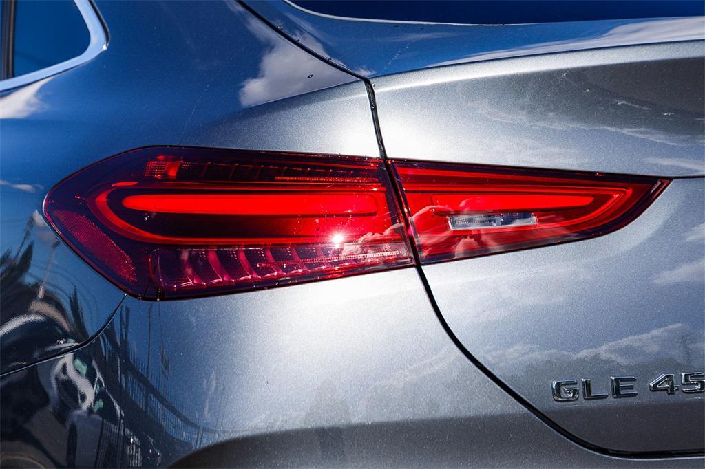 new 2026 Mercedes-Benz GLE 450 car, priced at $84,265