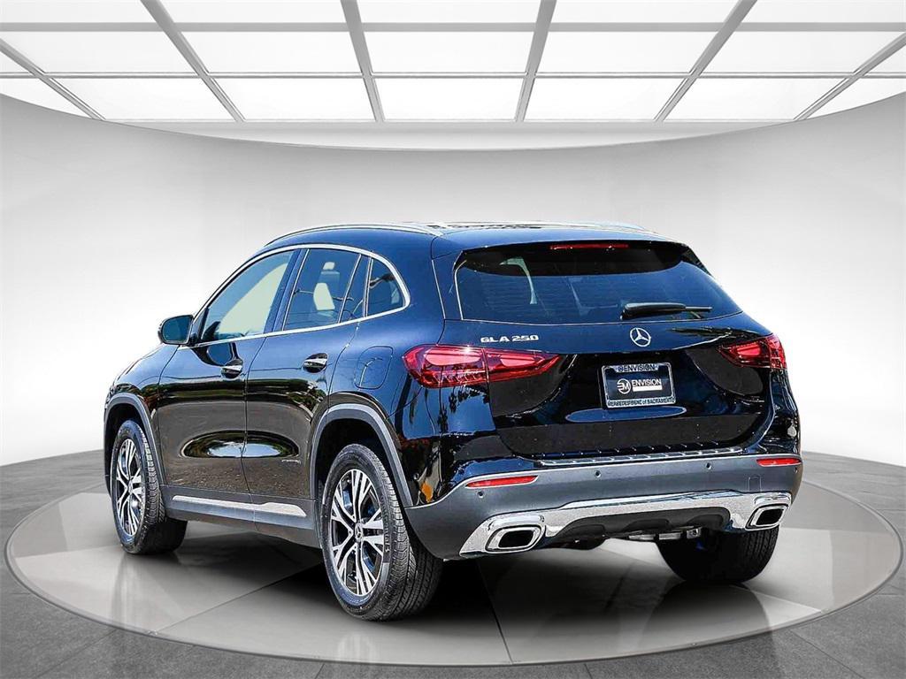 used 2025 Mercedes-Benz GLA 250 car, priced at $32,300