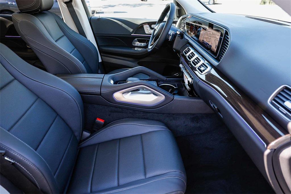 new 2026 Mercedes-Benz GLE 450 car, priced at $78,225
