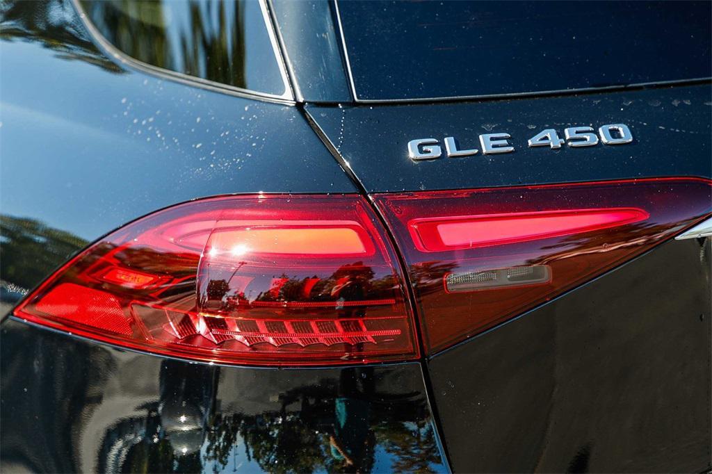 new 2026 Mercedes-Benz GLE 450 car, priced at $78,225