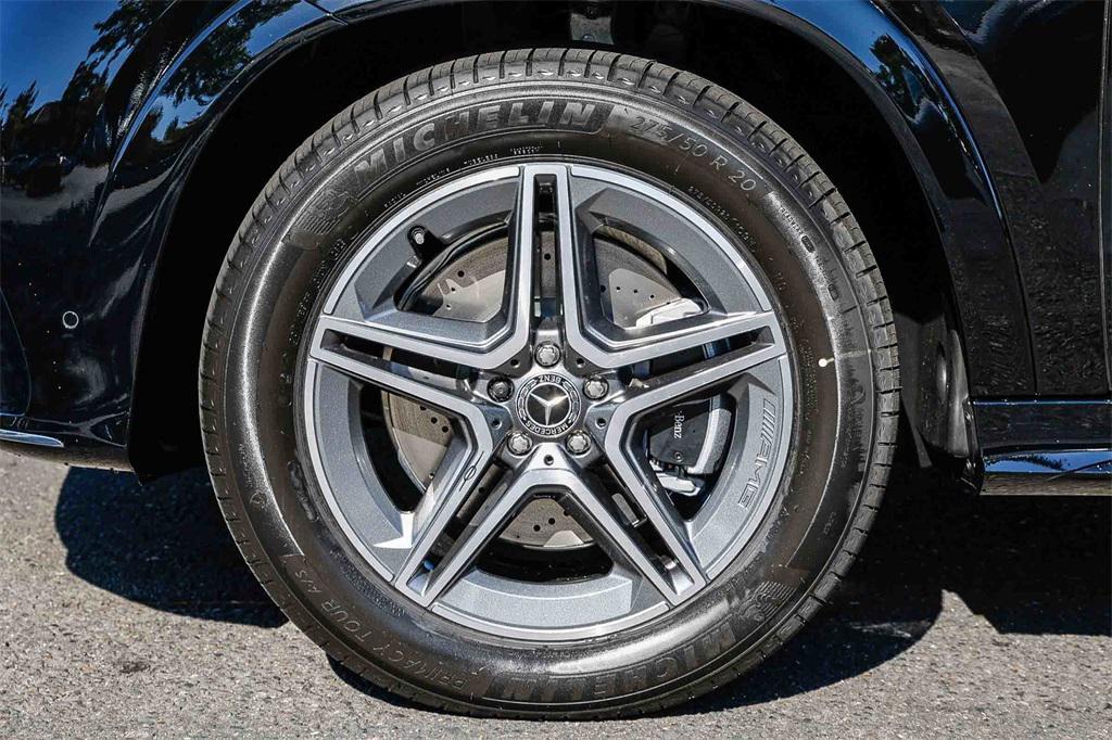 new 2026 Mercedes-Benz GLE 450 car, priced at $78,225