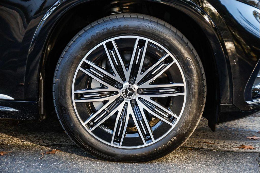 used 2023 Mercedes-Benz EQS 580 car, priced at $75,777