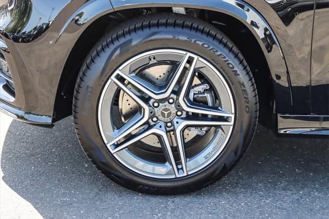 new 2025 Mercedes-Benz GLS 450 car, priced at $96,220