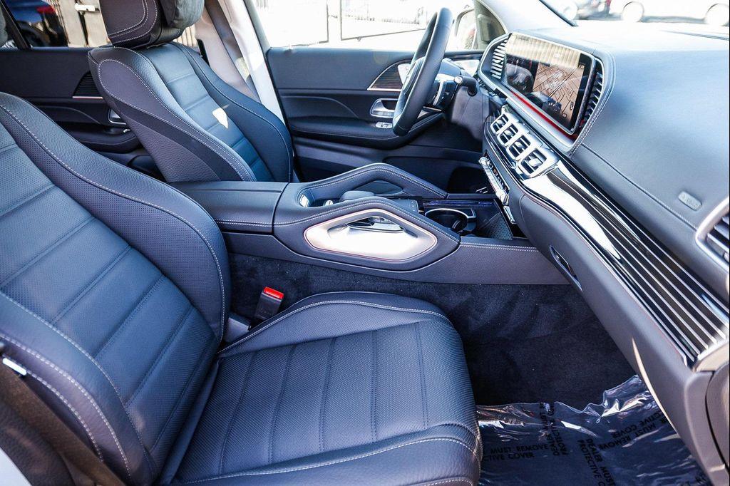 new 2026 Mercedes-Benz GLS 450 car, priced at $103,195