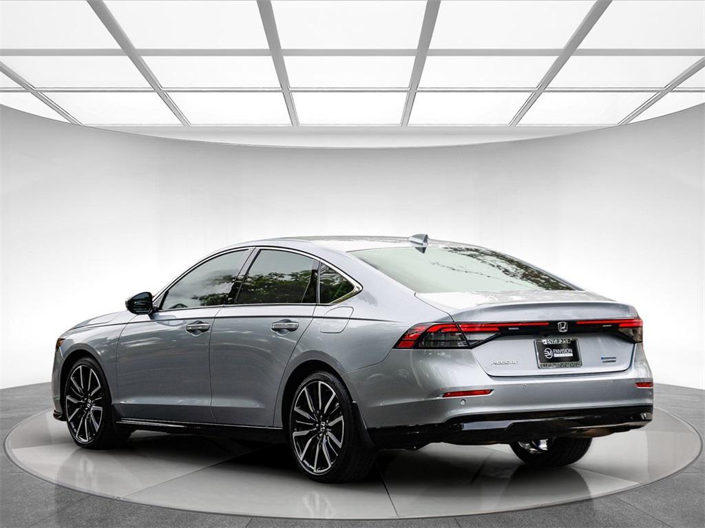 new 2026 Mercedes-Benz EQS 400 car, priced at $99,805