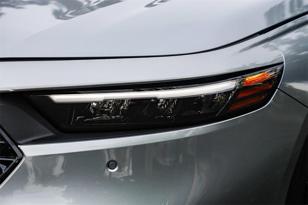 new 2026 Mercedes-Benz EQS 400 car, priced at $99,805